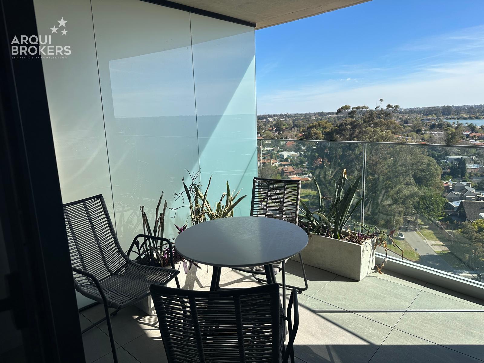 Apartamento de tres dormitorios en alquiler en Parque Roosevelt - 806 · Foto 3