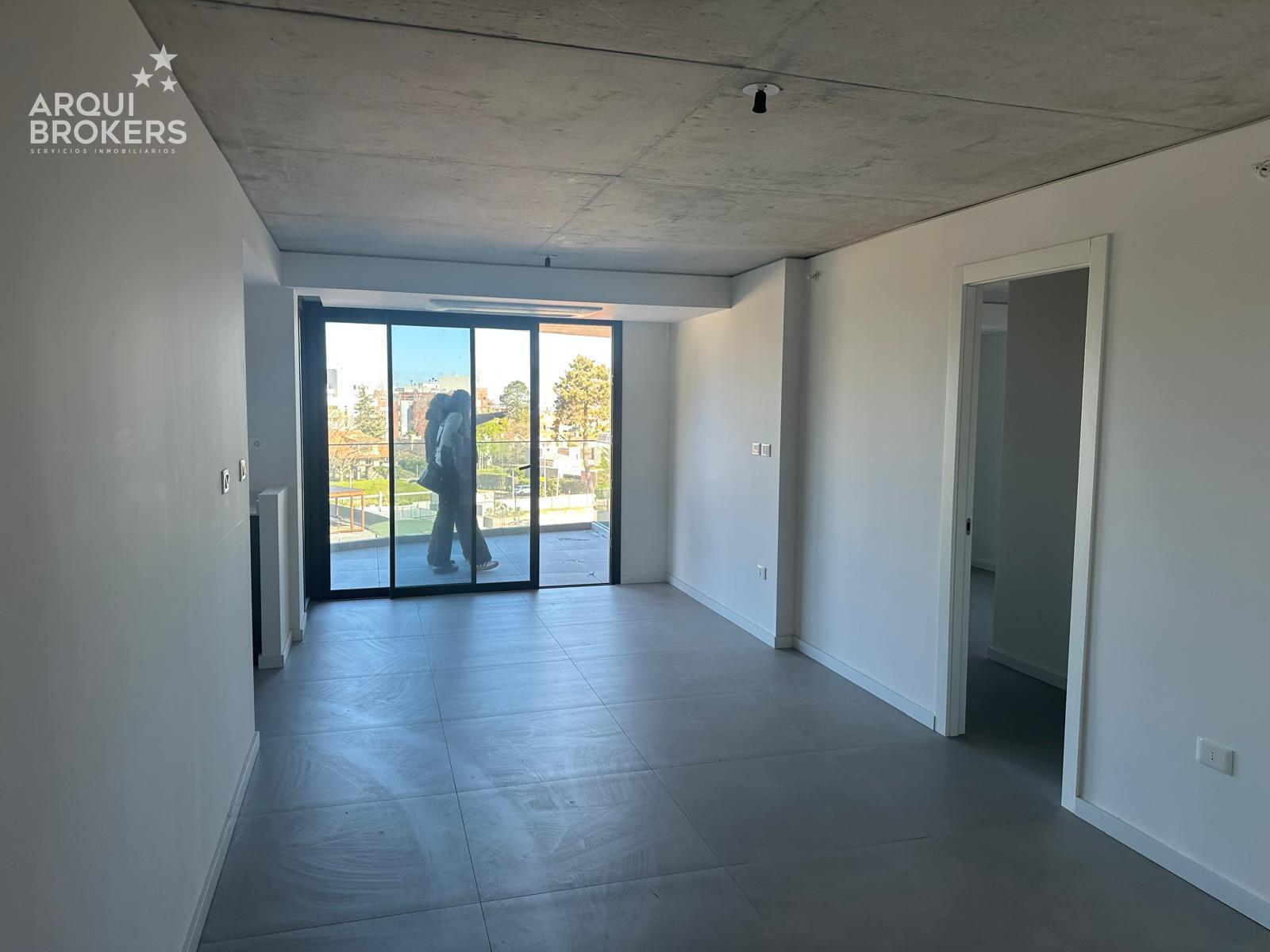 Apartamento de tres dormitorios en alquiler en Parque Roosevelt - 1006 · Foto 4