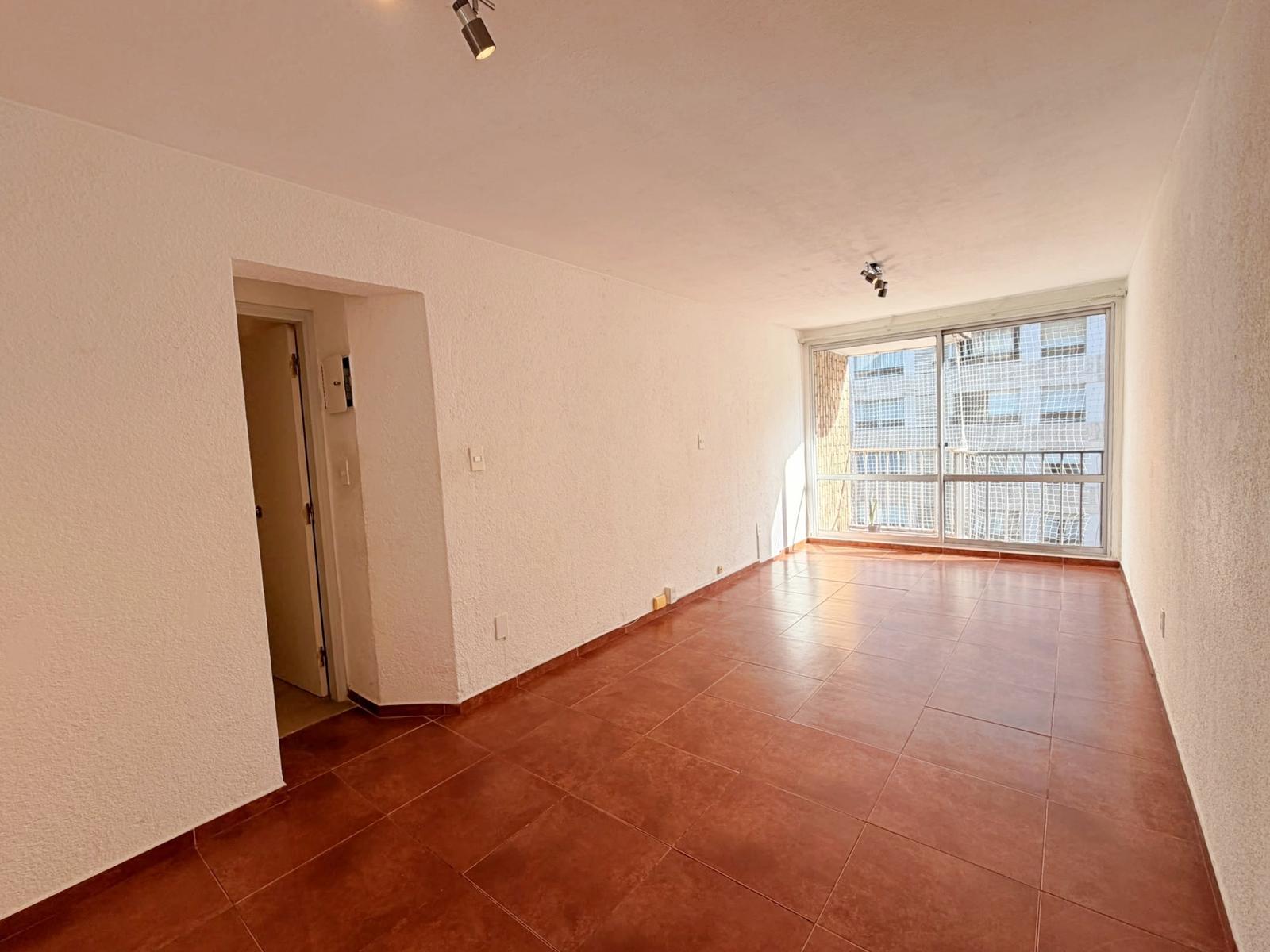 Alquiler de monoambiente en Pocitos con terraza · Foto 2