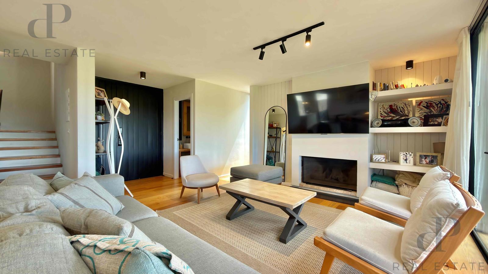 Casa de 3 Dormitorios en Huertas De Los Horneros con muebles · Foto 2