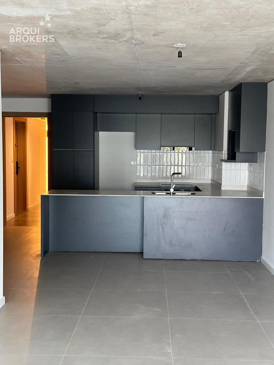 Apartamento de tres dormitorios en alquiler en Parque Roosevelt - 1007 · Foto 3