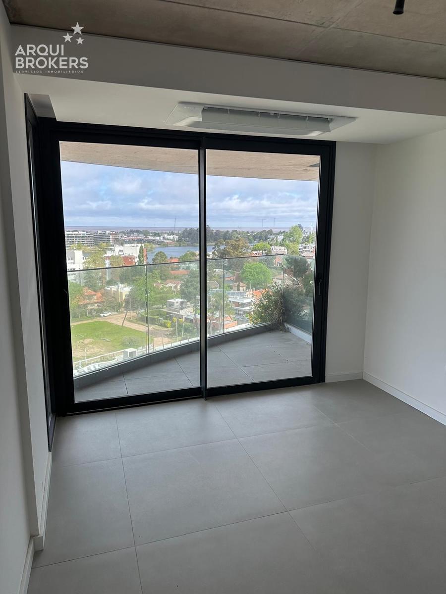 Apartamento de tres dormitorios en alquiler en Parque Roosevelt - 1007 · Foto 5