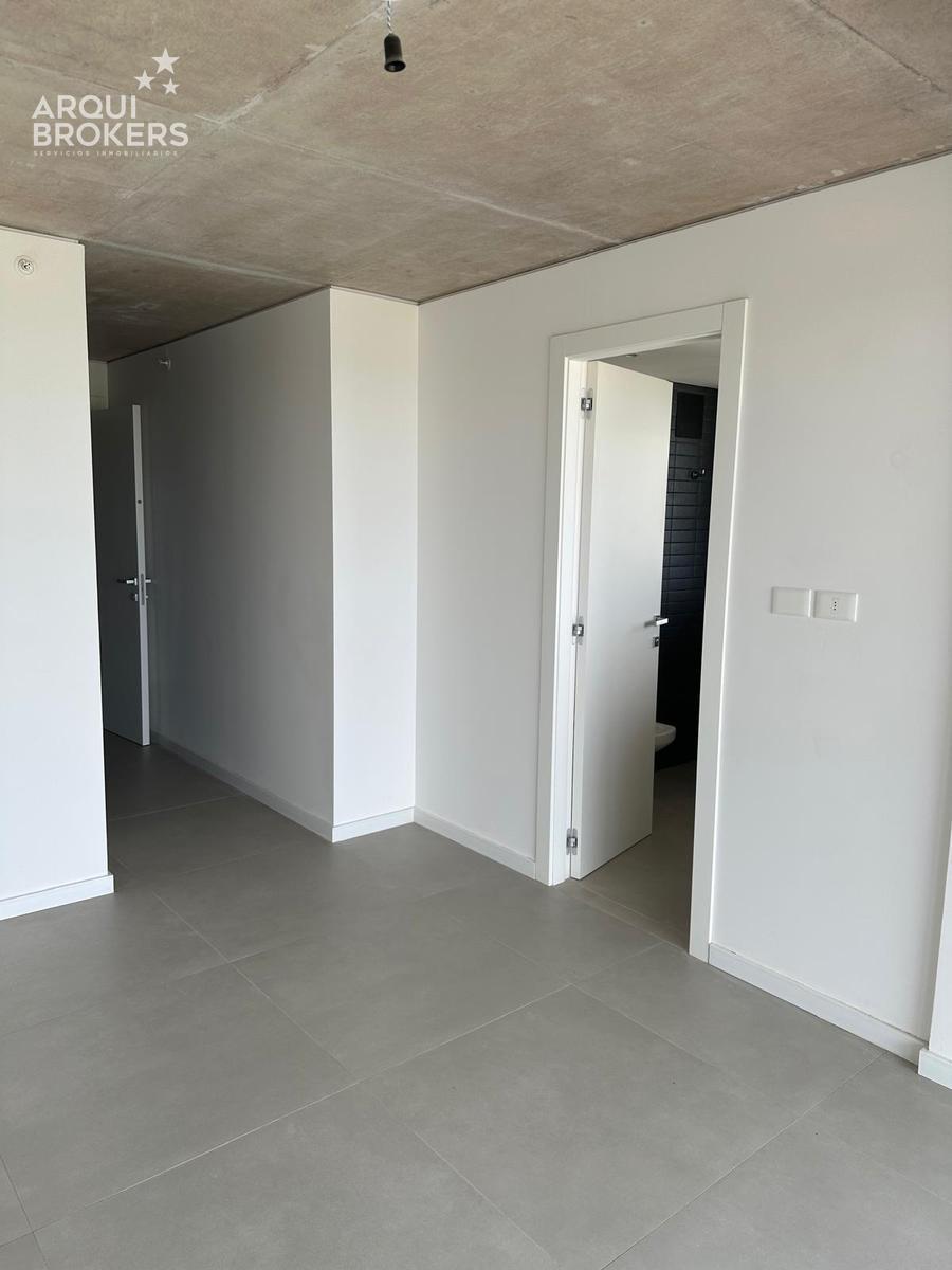 Apartamento de tres dormitorios en alquiler en Parque Roosevelt - 1007 · Foto 8