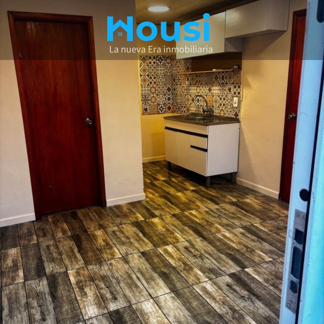 Alquiler apto tipo casa 1 dormitorio con aire acondicionado y patio en Paso Carrasco · Foto 1