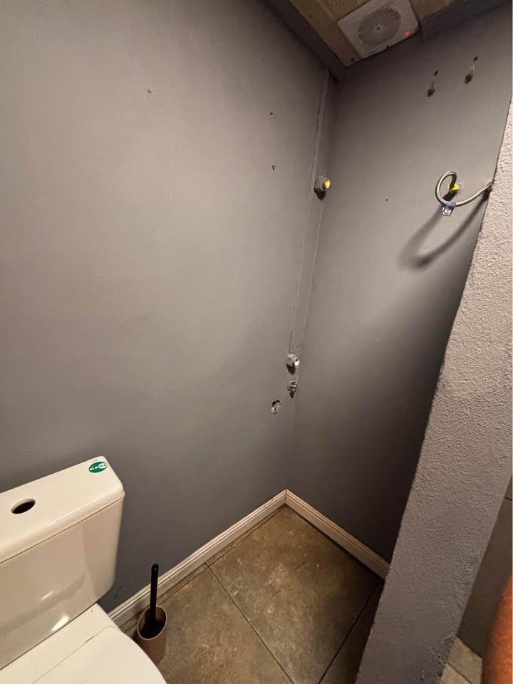 Alquiler apto tipo casa 1 dormitorio con aire acondicionado y patio en Paso Carrasco · Foto 4