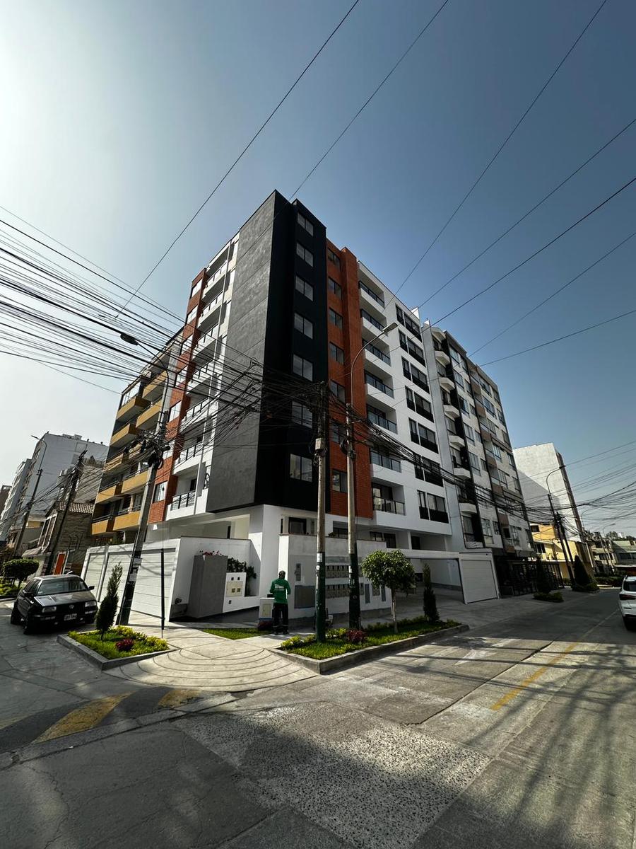 Departamento en alquiler en Surquillo