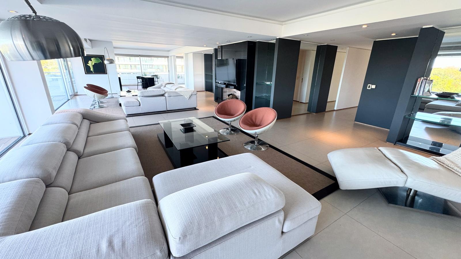 Apartamento en Playa Brava · Foto 7