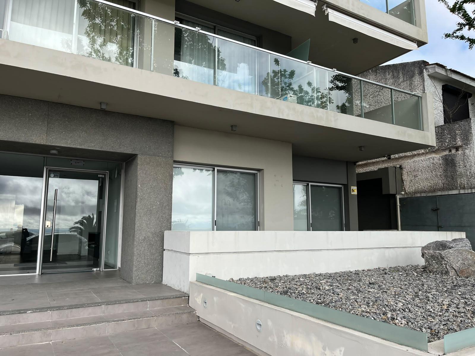 1 - Rambla 708 708 PB 002 · Photo 2