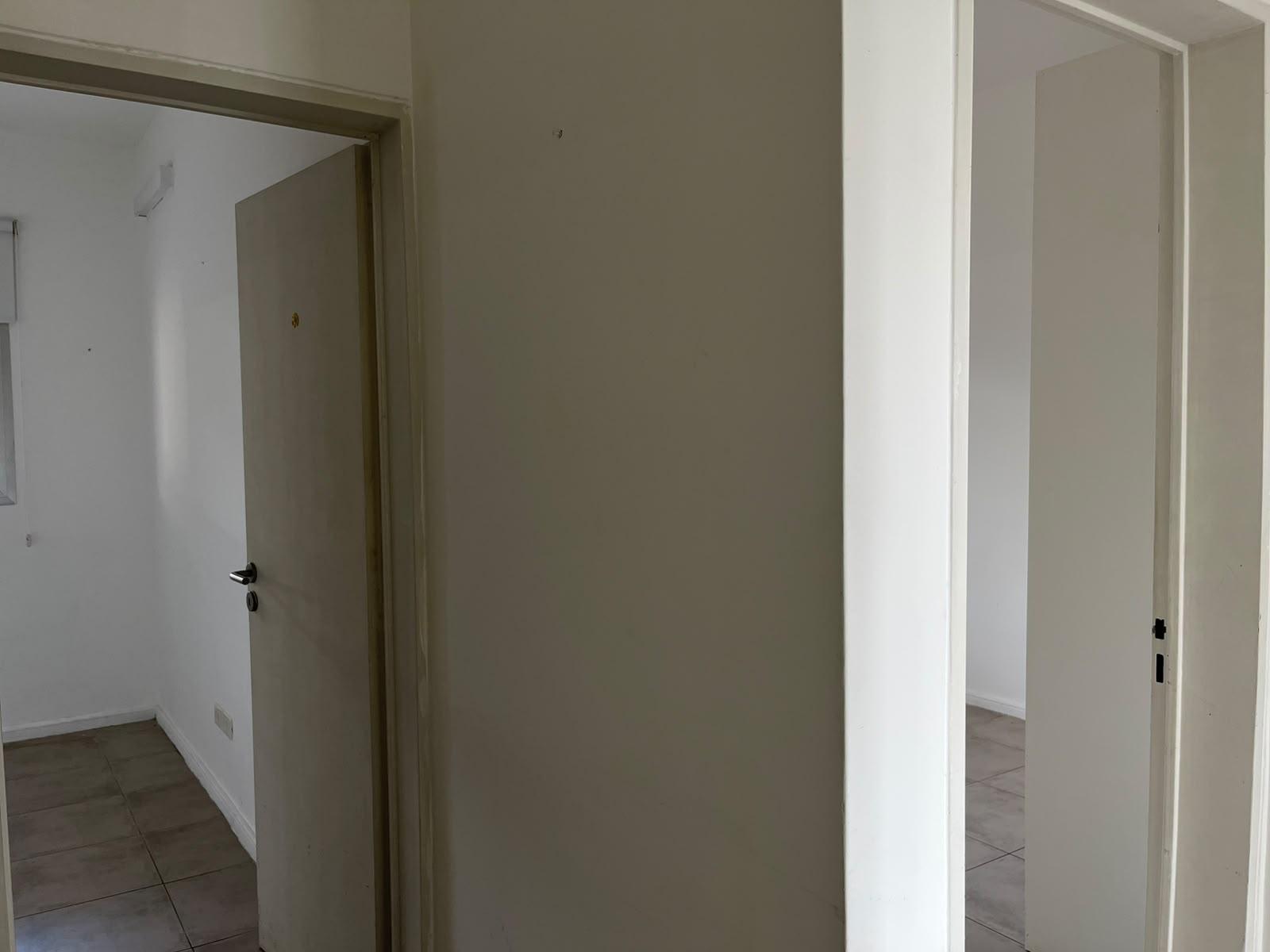 1 - Rambla 708 708 PB 002 · Photo 6