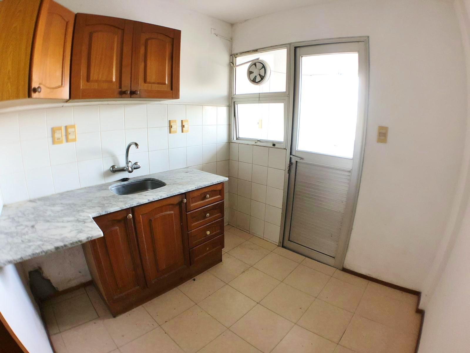 Colonia - Alquiler de  Apartamento de 2 dormitorios céntrico en primer piso · Foto 7