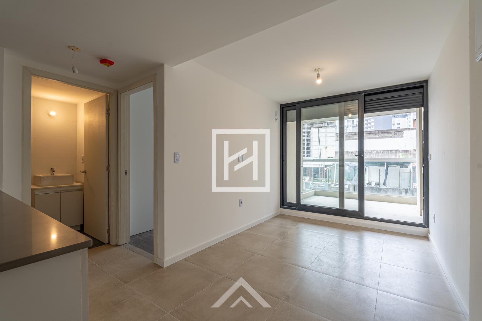 Henko Park (302) - Alquiler de Apartamento 1 Dormitorio con Terraza Parrillero y Garaje en Tres Cruces - A Estrenar! · Foto 6