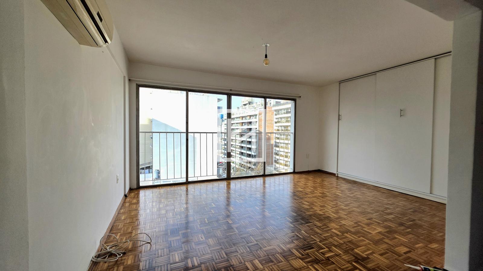 Apartamento Alquiler 1 Dormitorio  26 de Marzo esq. Barreiro | Pocitos | Piso 6 | Terraza · Foto 6