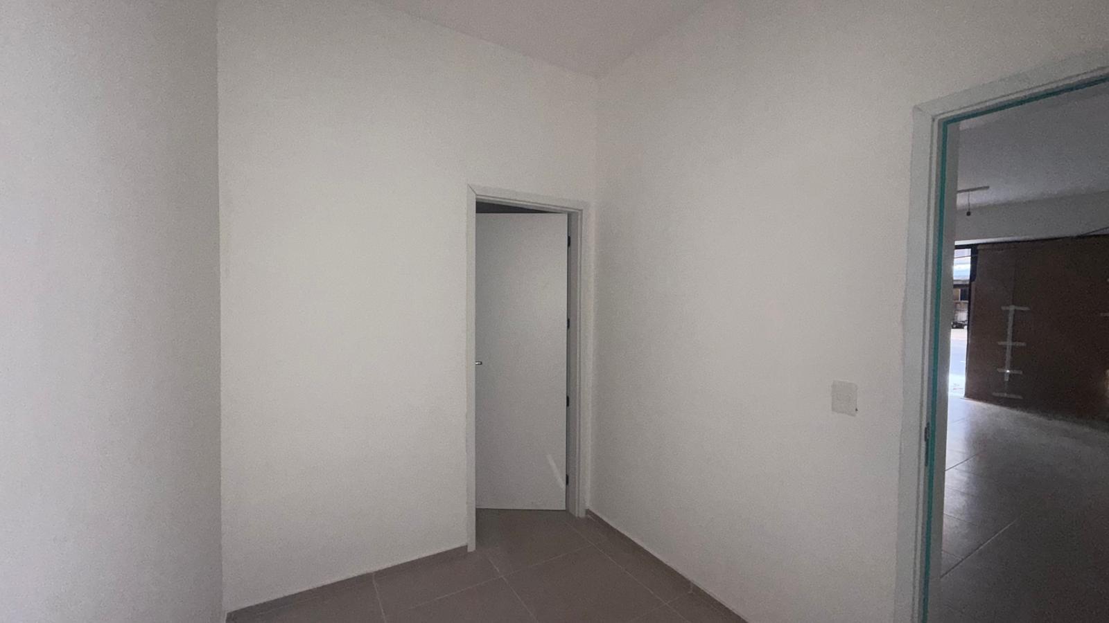 Alquiler Local Comercial a Estrenar en Cordón · Photo 8