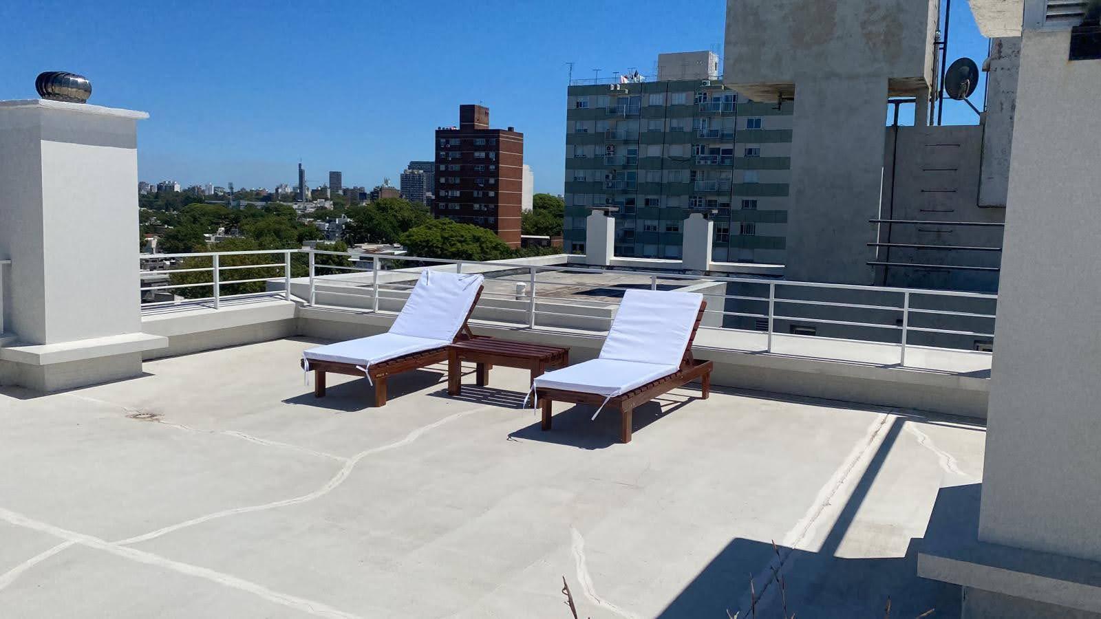 Alquiler Monoambiente con Garaje Terraza y Parrillero a pasos del Shopping · Photo 7