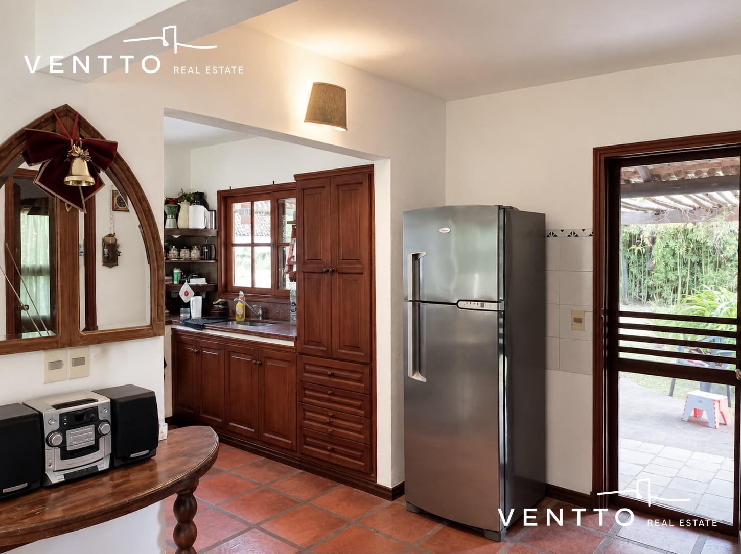 Casa de 4 dormitorios en El Tesoro · Foto 8