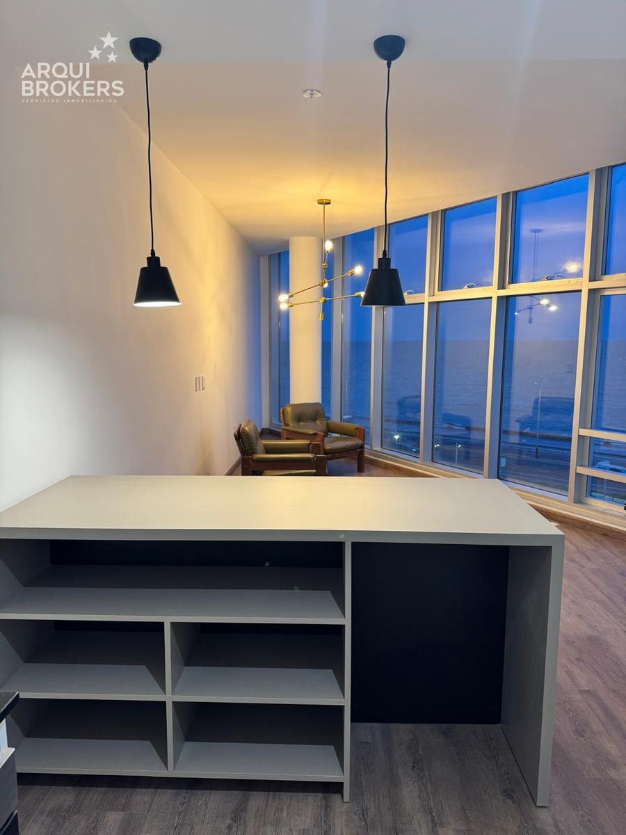 Apartamento de un dormitorio en alquiler en Ciudad Vieja · Foto 2