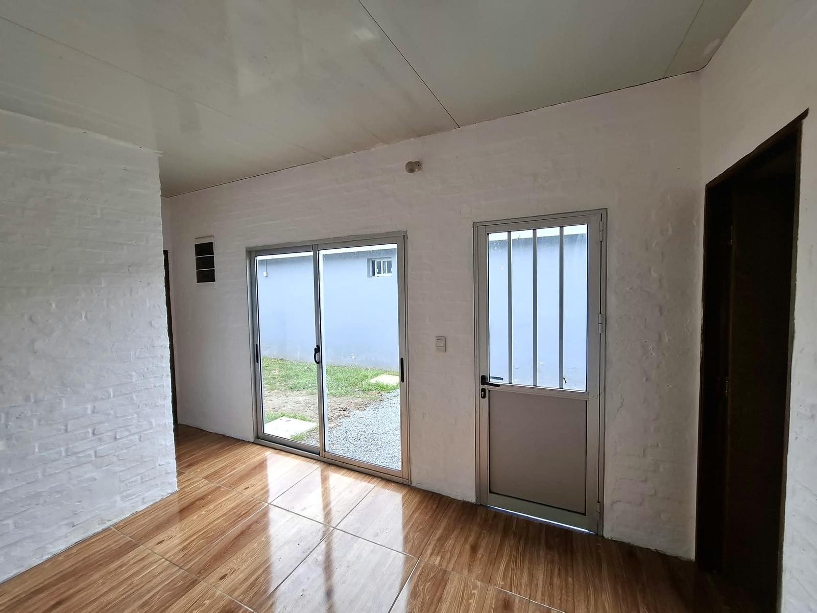 Alquiler de Casa de 2 dormitorios en Ferrando, Colonia del Sacramento · Foto 4