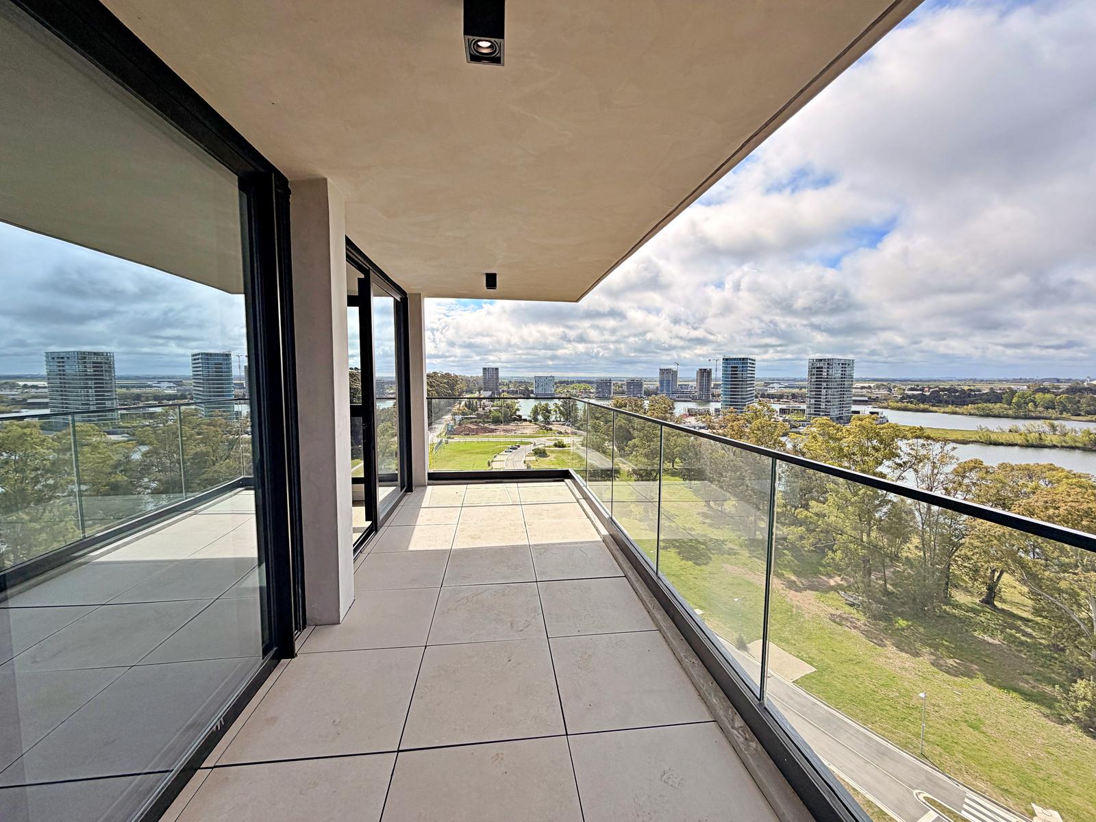 Alquiler de Apartamento 2 dormitorios con vista al lago en Carrasco Este · Foto 2