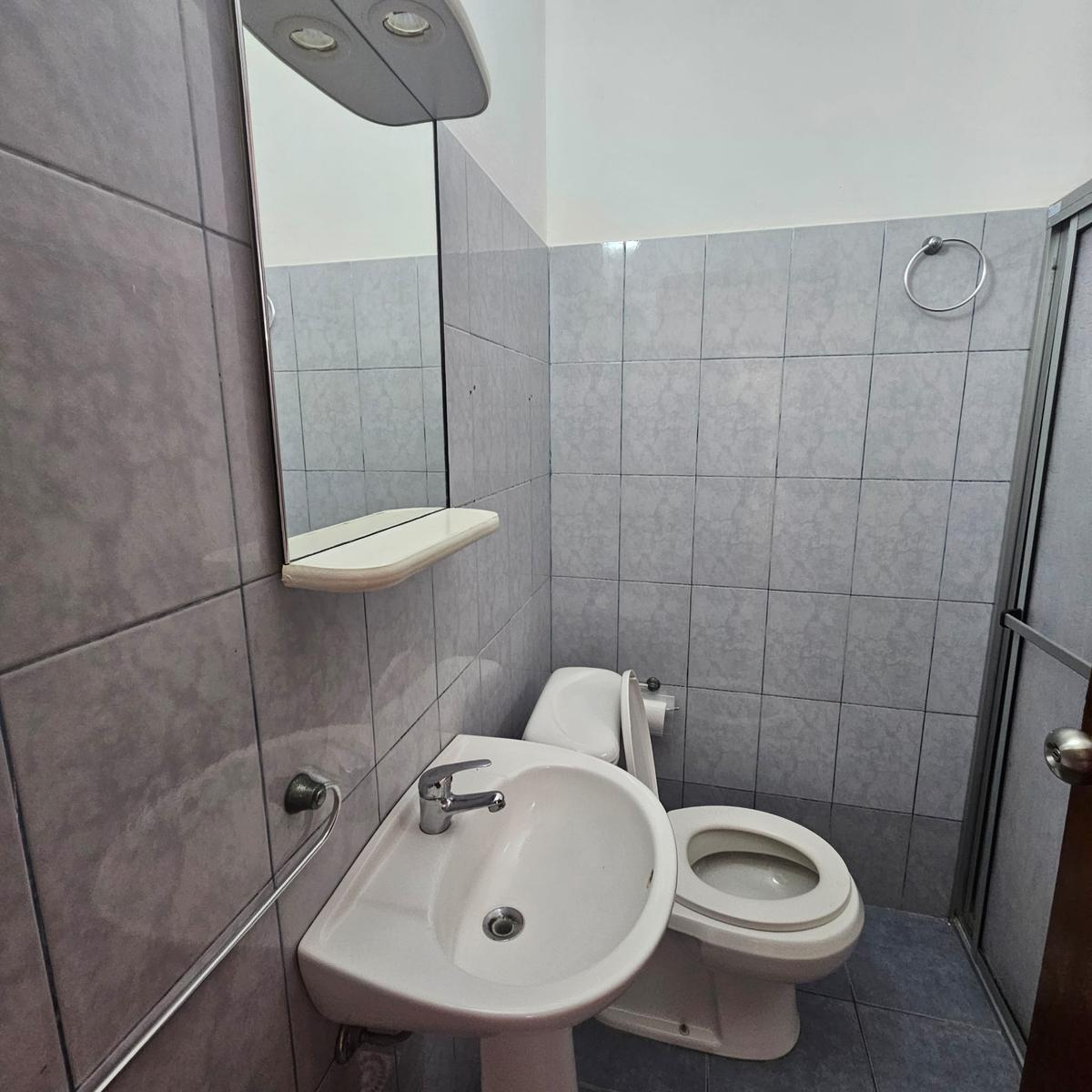 Alquiler Apartamento 1 dormitorio con patio y parrillero, sin gastos comunes Carrasco Norte · Photo 5