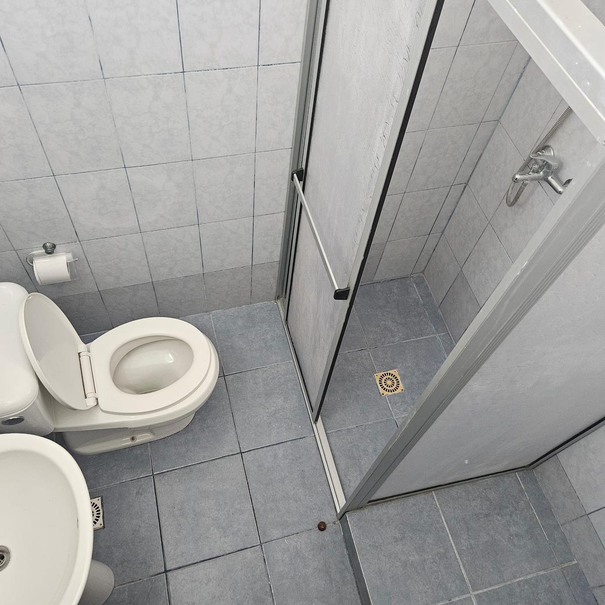 Alquiler Apartamento 1 dormitorio con patio y parrillero, sin gastos comunes Carrasco Norte · Photo 6