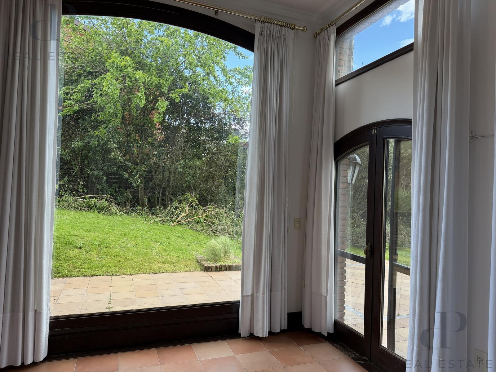 Casa en alquiler en Lomas de la Tahona 3 dormitorios y servicio · Foto 7
