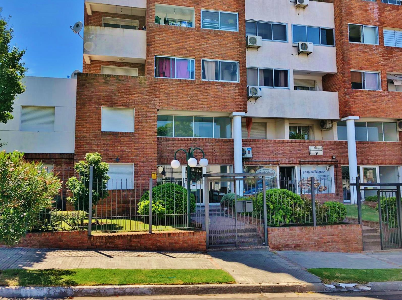 Apartamento en alquiler en edificio Ginkgo de 2 dormitorios en el centro de Colonia · Foto 1