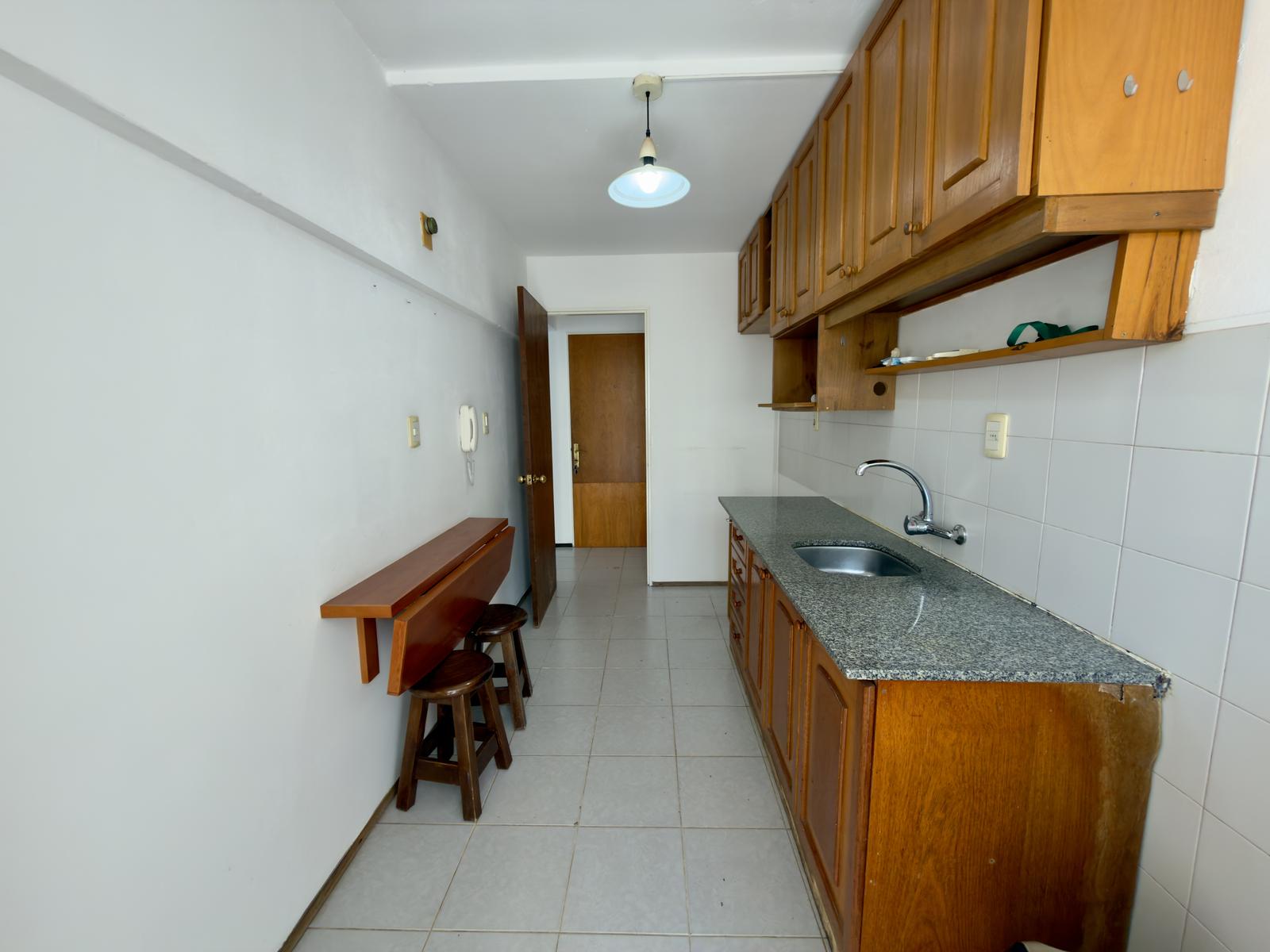Apartamento en alquiler en edificio Ginkgo de 2 dormitorios en el centro de Colonia · Foto 3