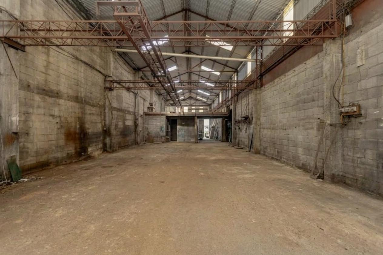 Alquilo Local Industrial-Comercial en Malvín · Foto 6