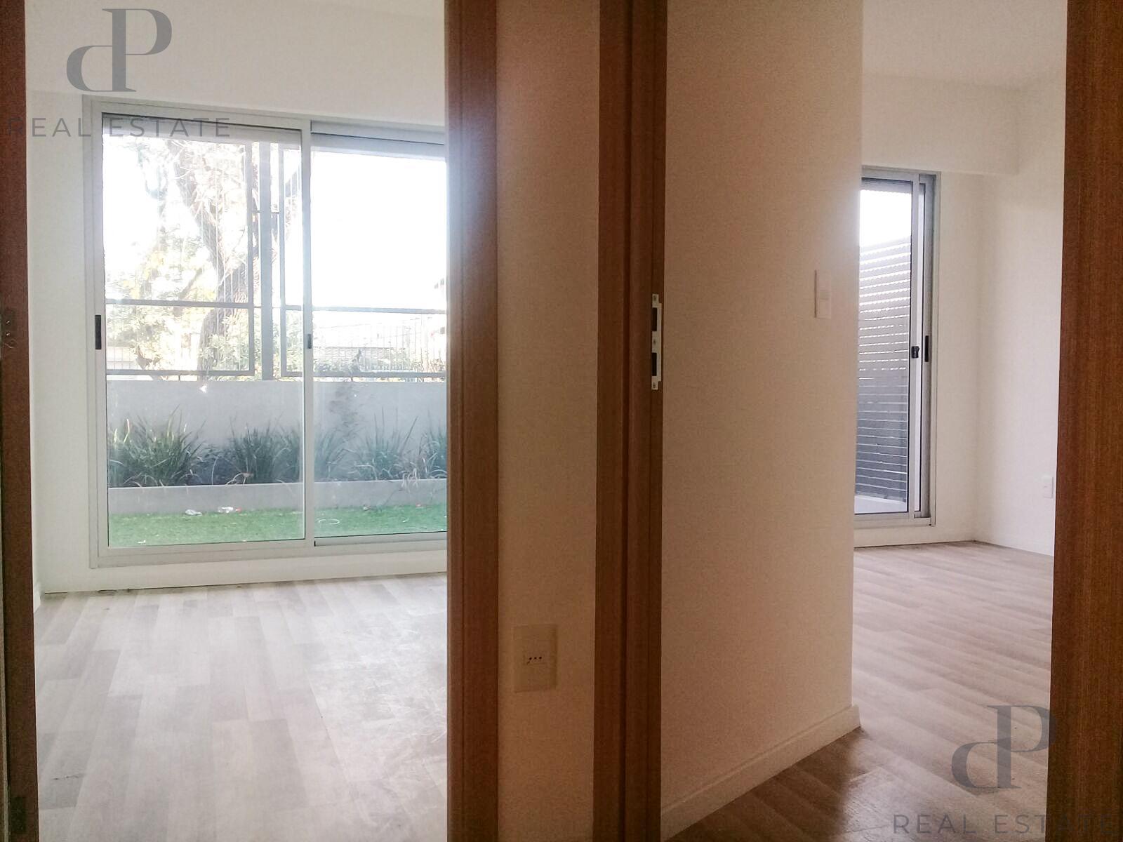 Apartamento de 2 dormitorios con patio en La Blanqueada · Foto 5