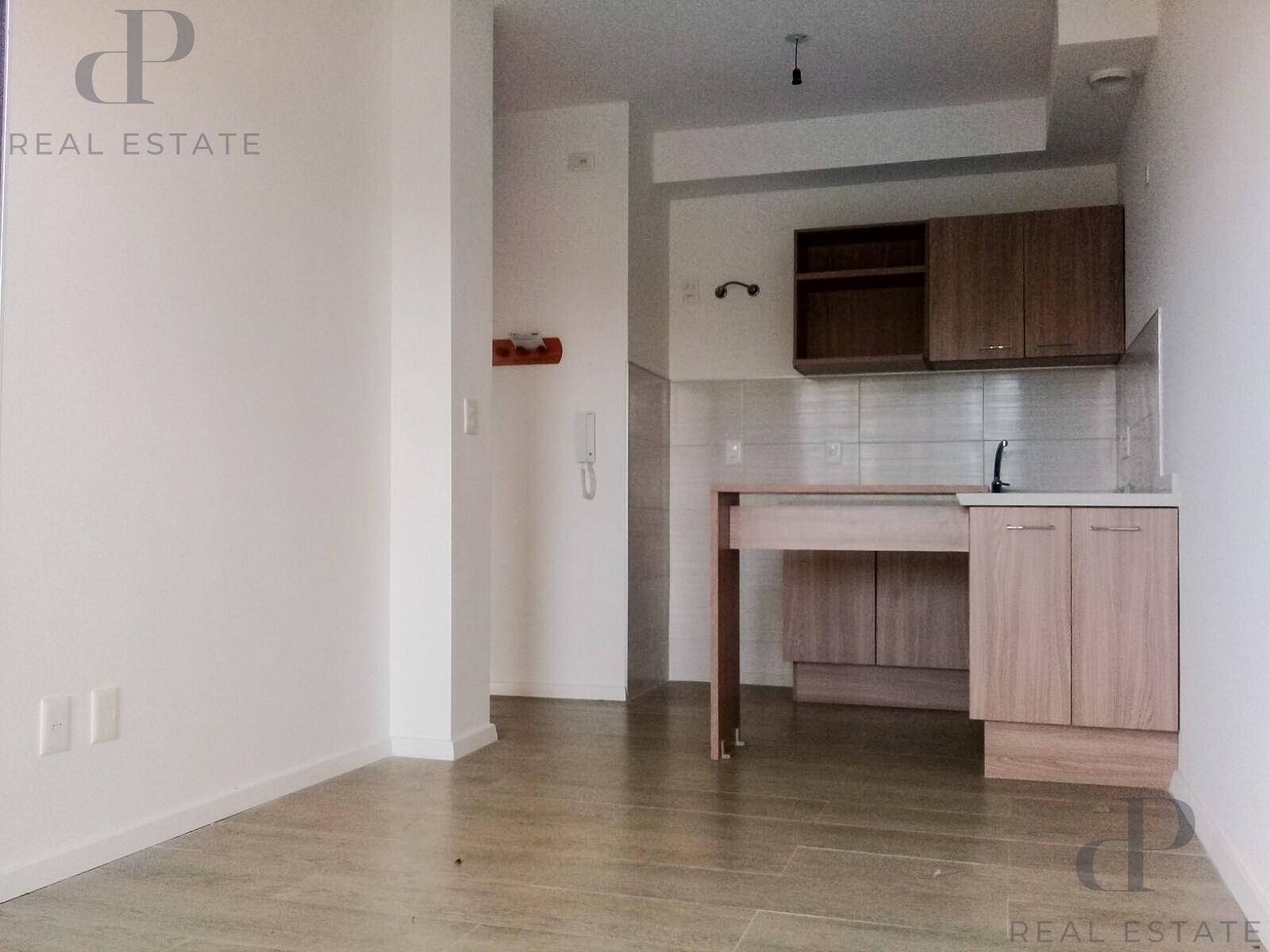Apartamento de 2 dormitorios con patio en La Blanqueada · Foto 6