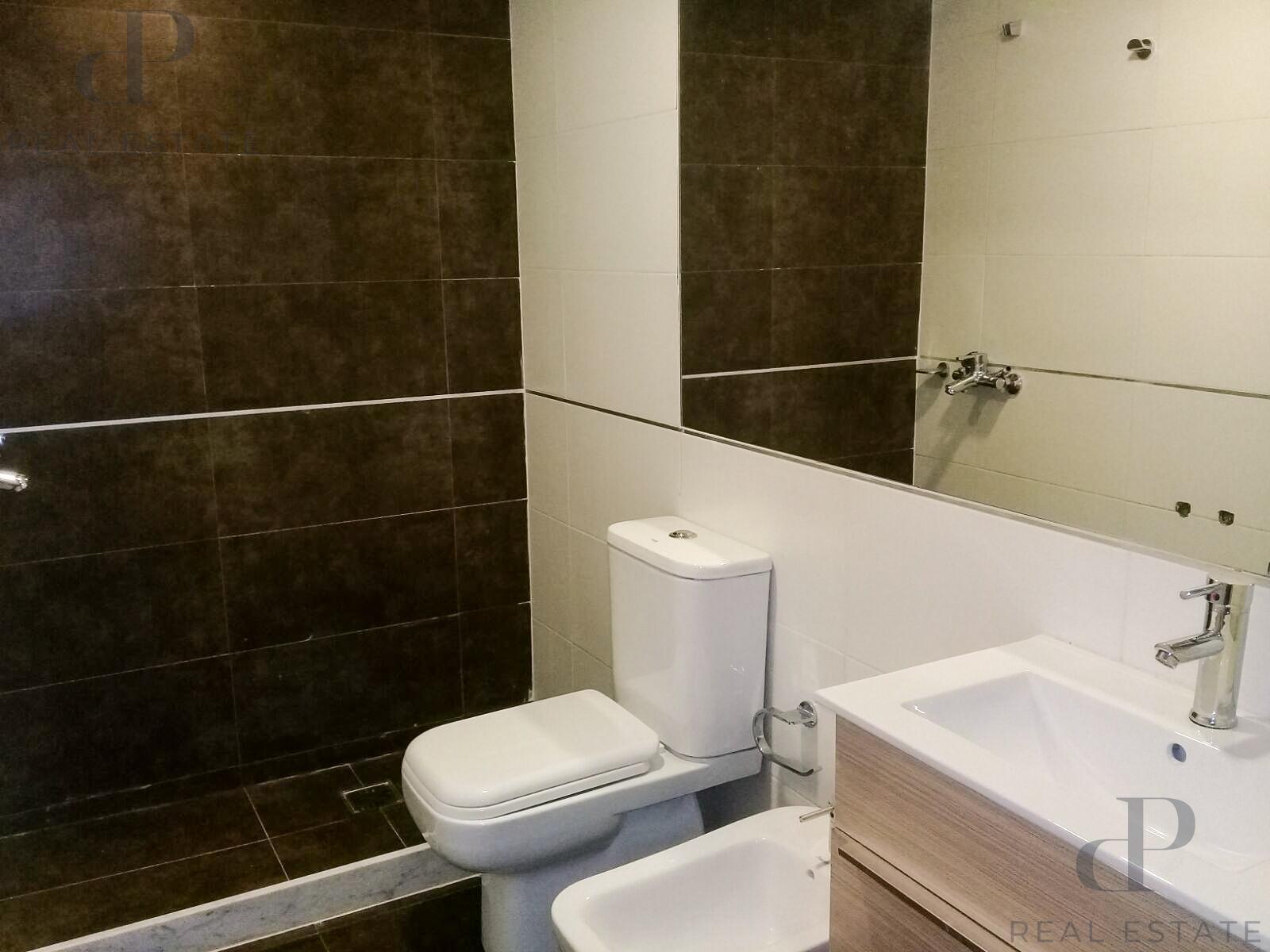 Apartamento de 2 dormitorios con patio en La Blanqueada · Foto 7