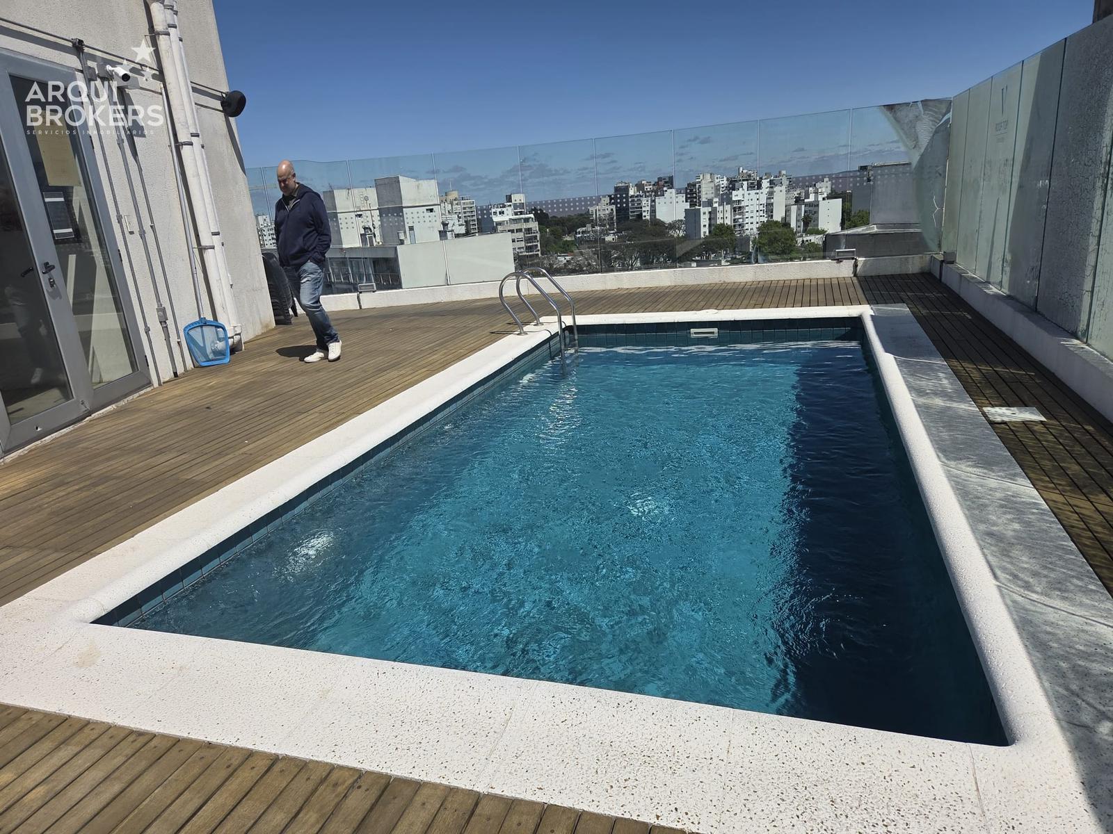 Apartamento monoambiente con muebles en alquiler en Punta Carretas · Foto 1