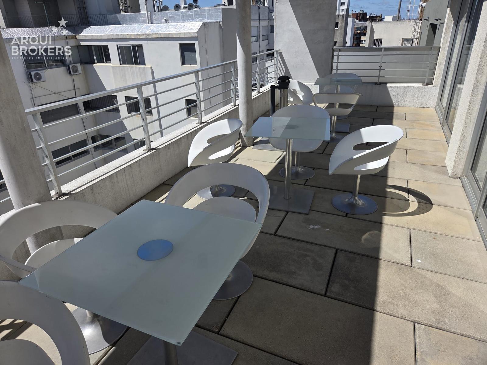 Apartamento monoambiente con muebles en alquiler en Punta Carretas · Foto 3