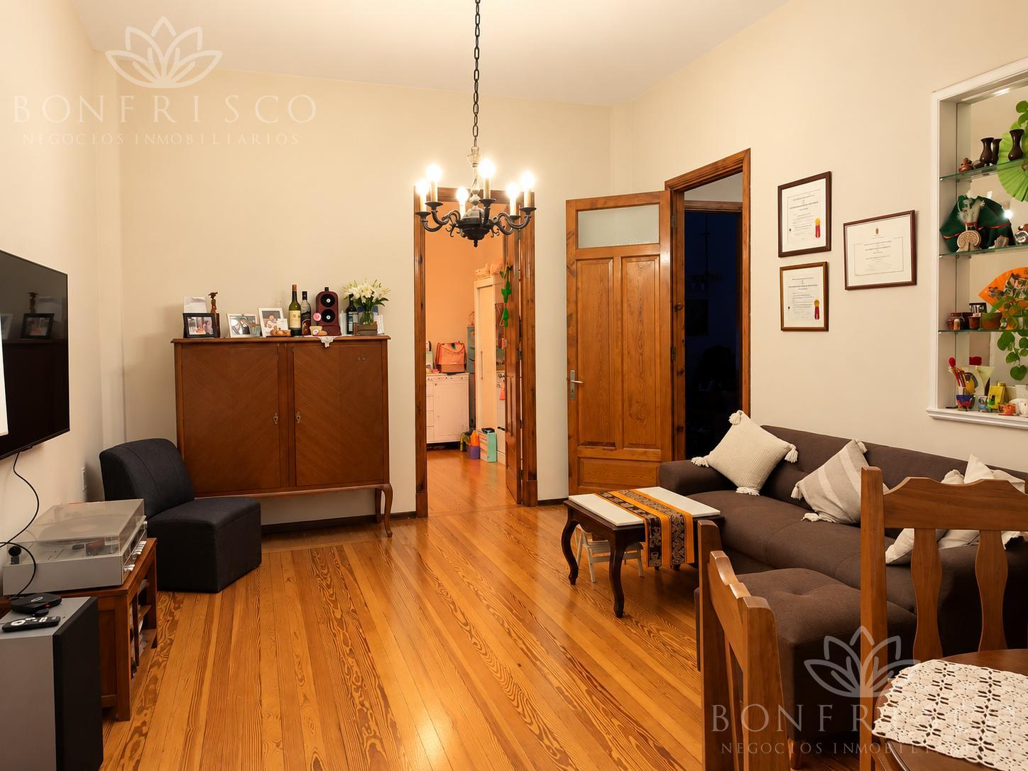Apartamento 2 dormitorios y escritorio