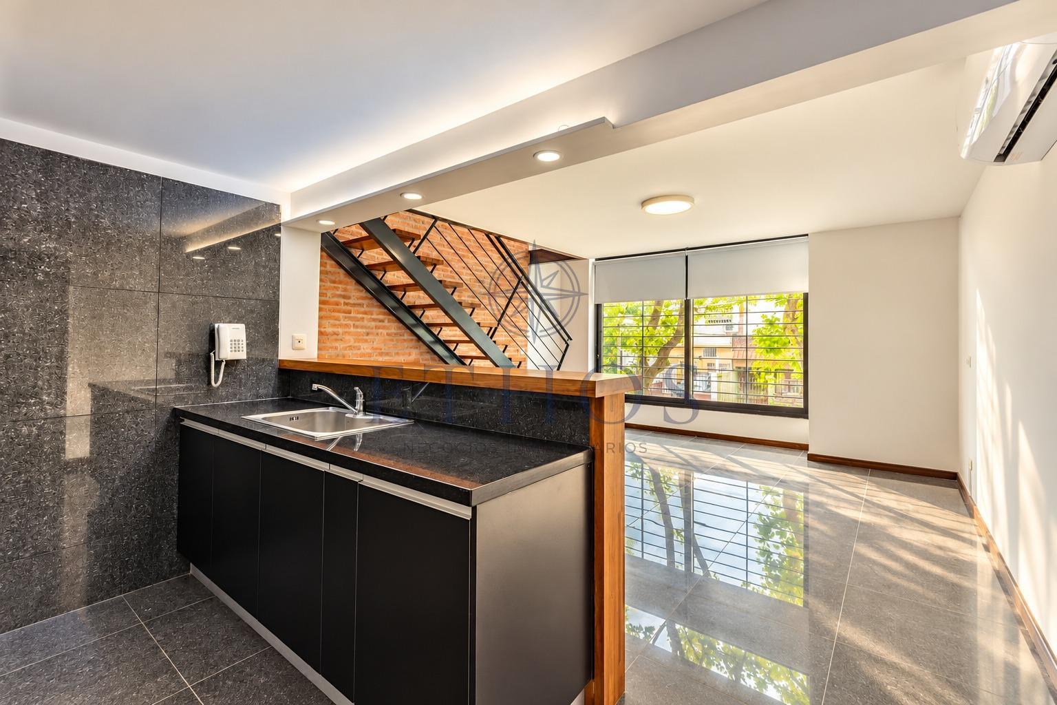 Alquiler LOFT en Diamantis Plaza · Foto 3