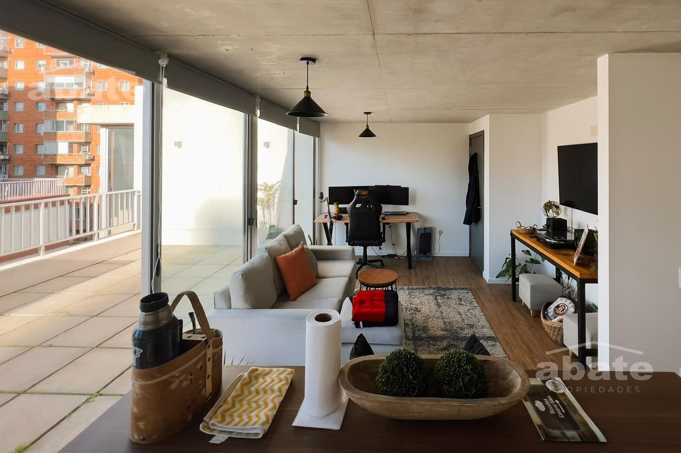 Alquiler Apartamento de 1 dormitorio, terraza y  garage - Centro · Foto 6