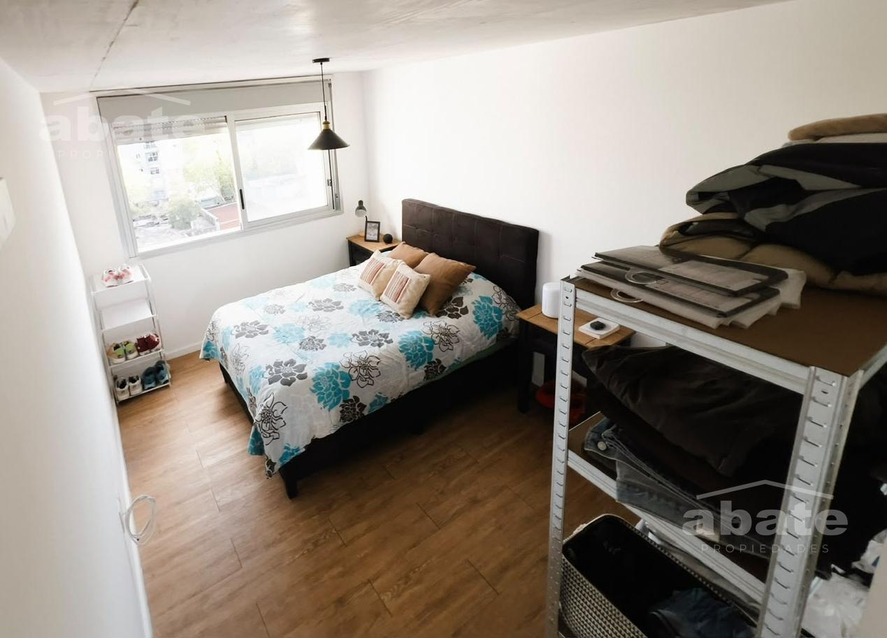 Alquiler Apartamento de 1 dormitorio, terraza y  garage - Centro · Foto 8