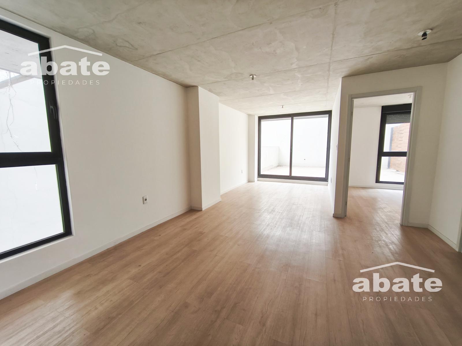 Apartamento de 1 dormitorio en Aguada Con Patio de uso exclusivo. · Foto 3
