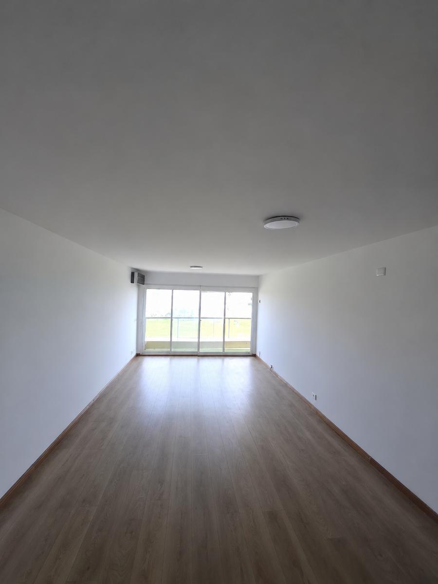 Rambla Punta Carretas, 2 dormitorios, 2 baños, gge, 90 m2 , gimnasio, barbacoa !! · Foto 3