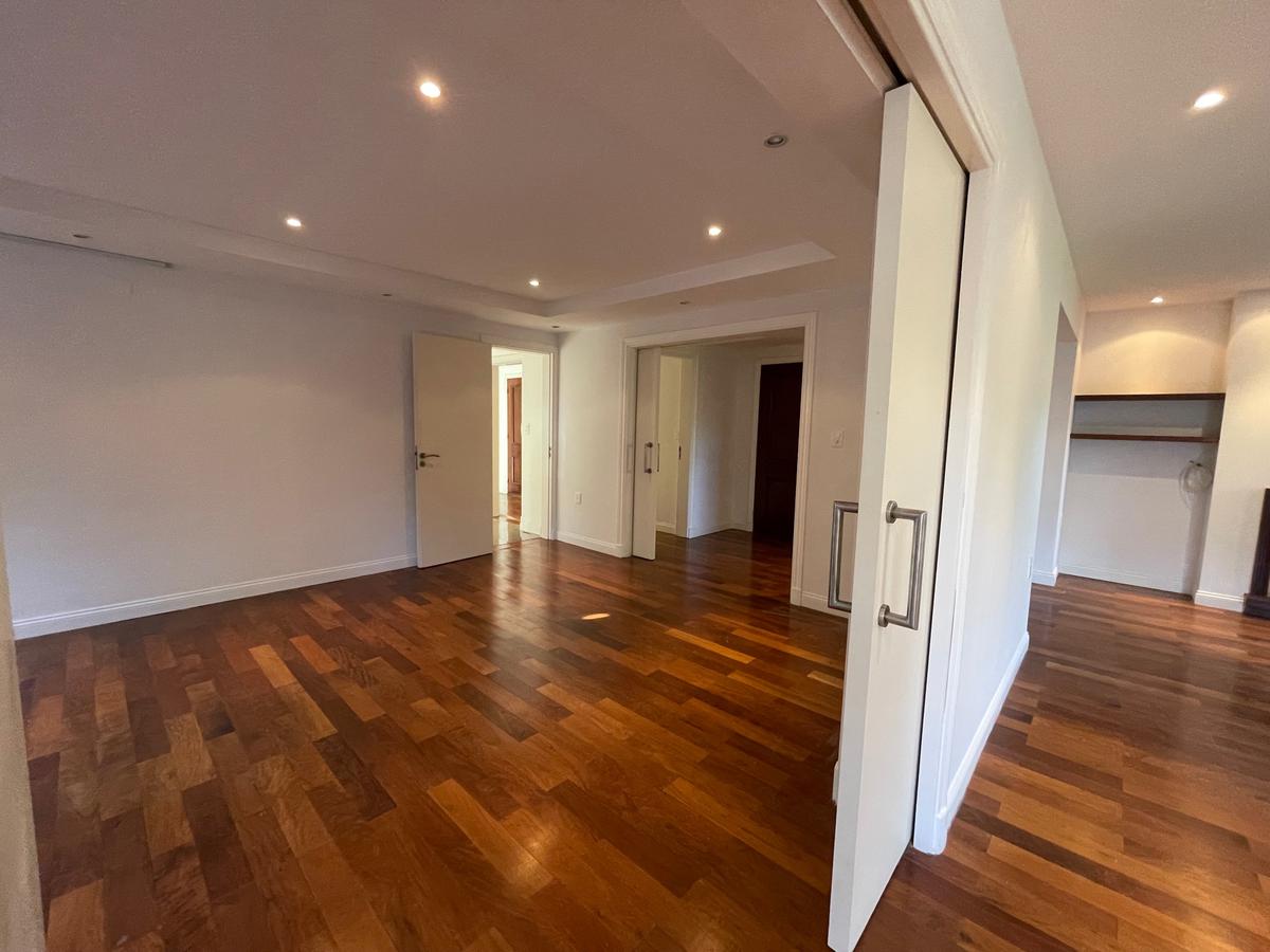 ALQUILER APARTAMENTO CARRASCO 3 DORMITORIOS  JARDÍN PROPIO · Foto 4