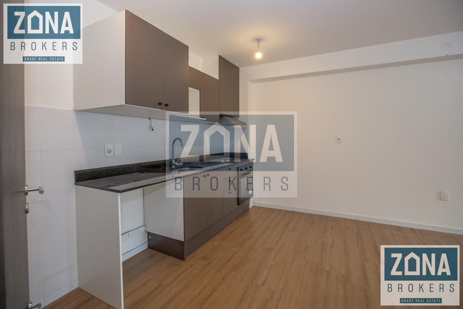 Apartamento en alquiler de un dormitorio con garage en Cordon Sur · Foto 4