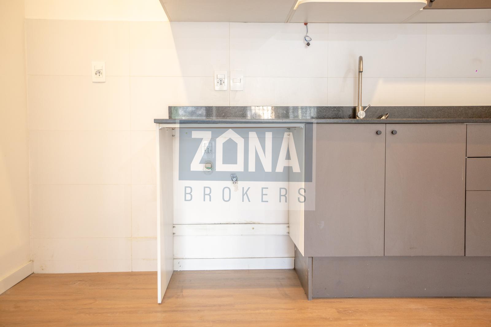 Apartamento en alquiler de un dormitorio con garage en Cordon Sur · Foto 7