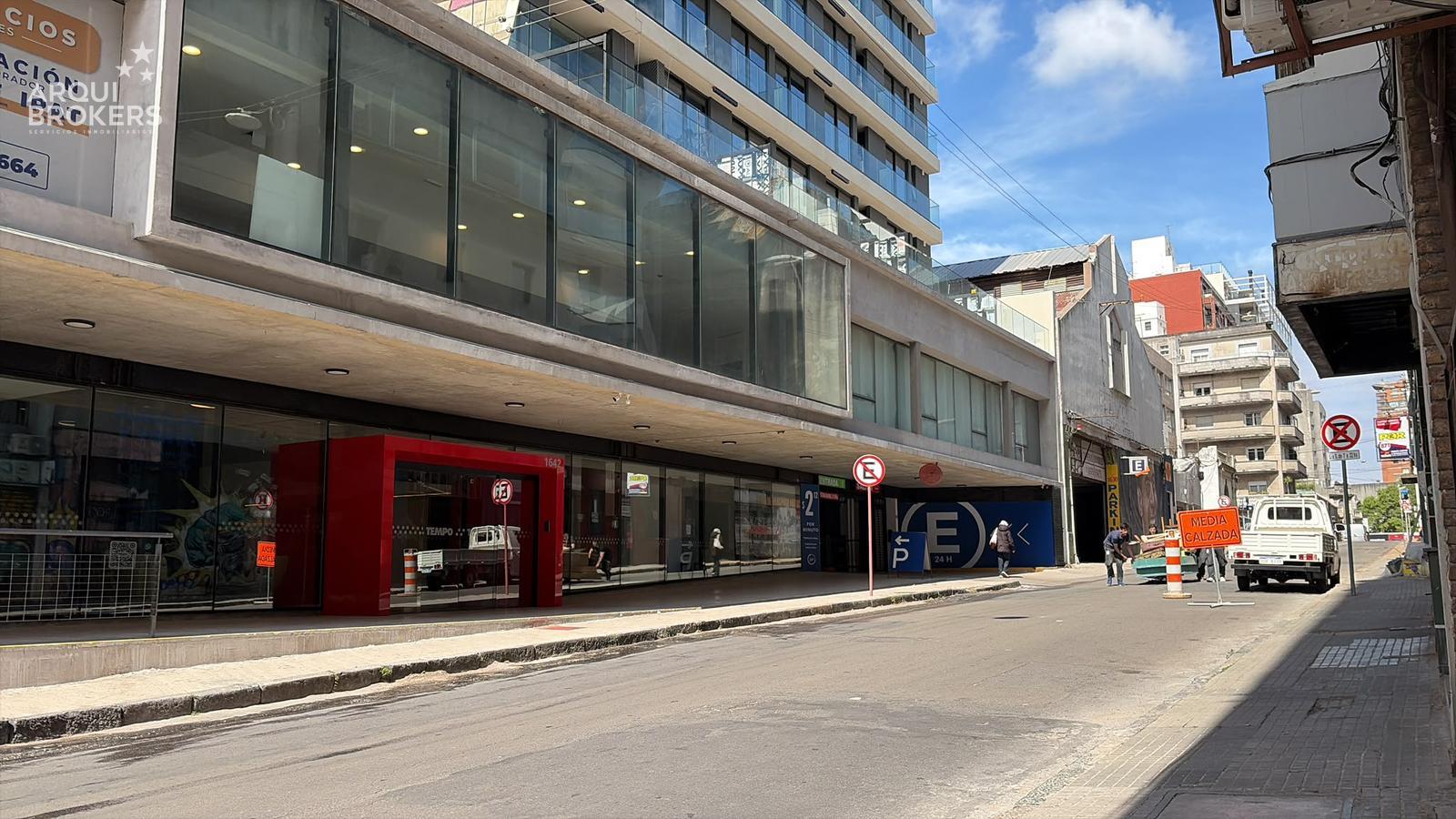 Apartamento de dos dormitorios en alquiler en Cordón - 619